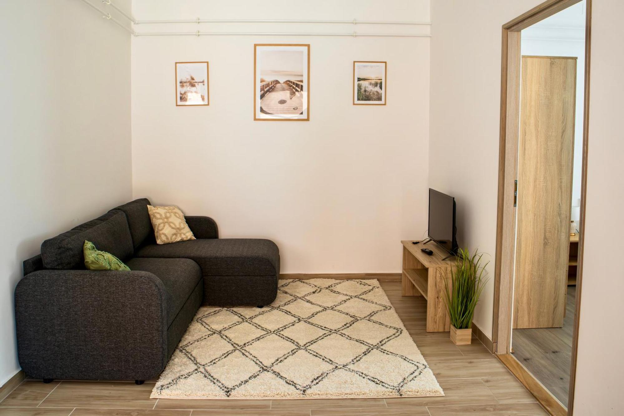 Izisz Apartman Matraterenye Exterior foto